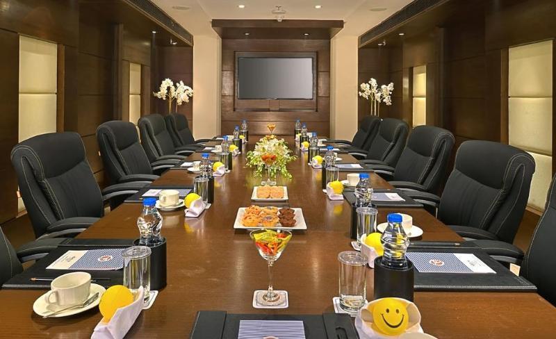 Fortune Sector 27, Noida - Member Itc Hotels' Group Экстерьер фото