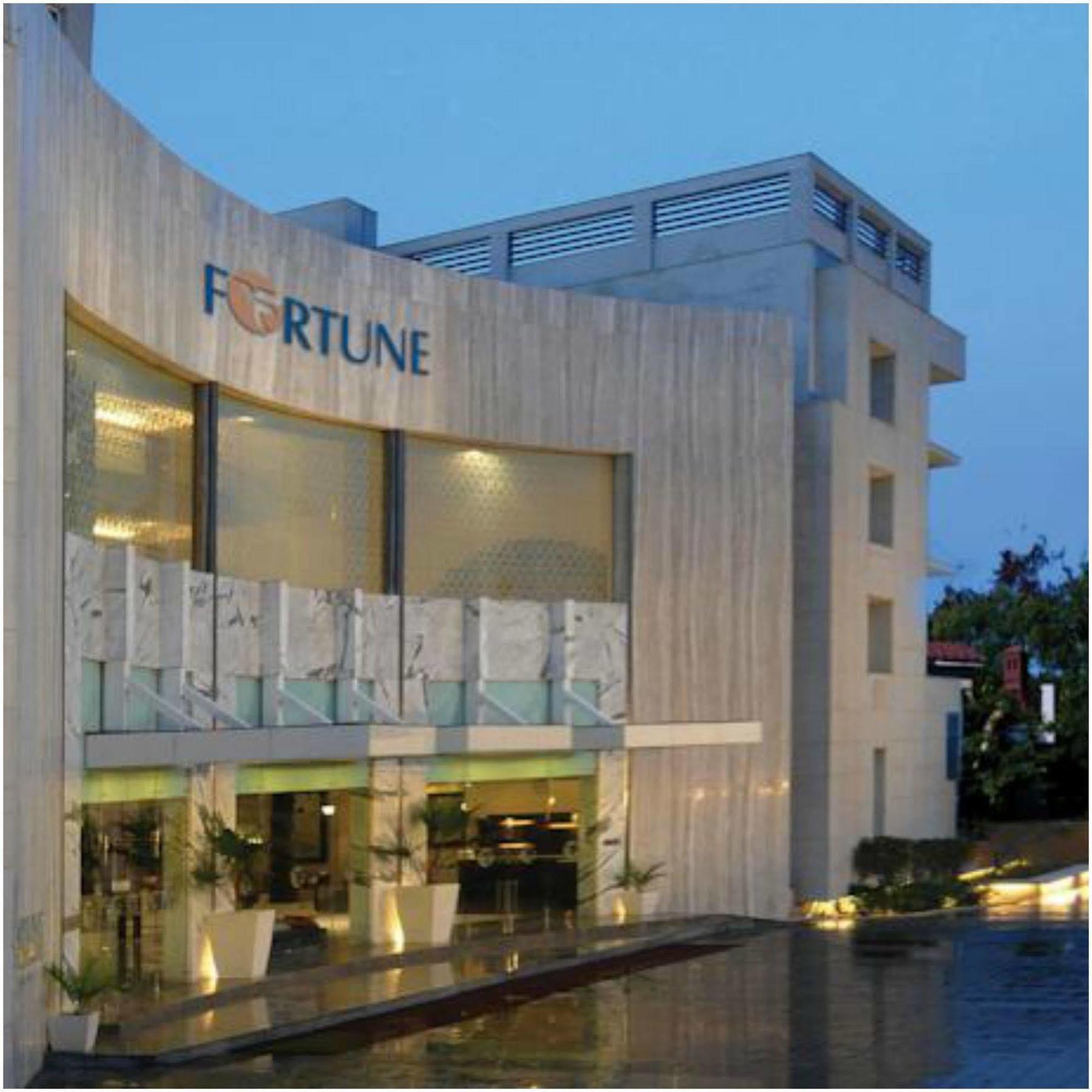 Fortune Sector 27, Noida - Member Itc Hotels' Group Экстерьер фото